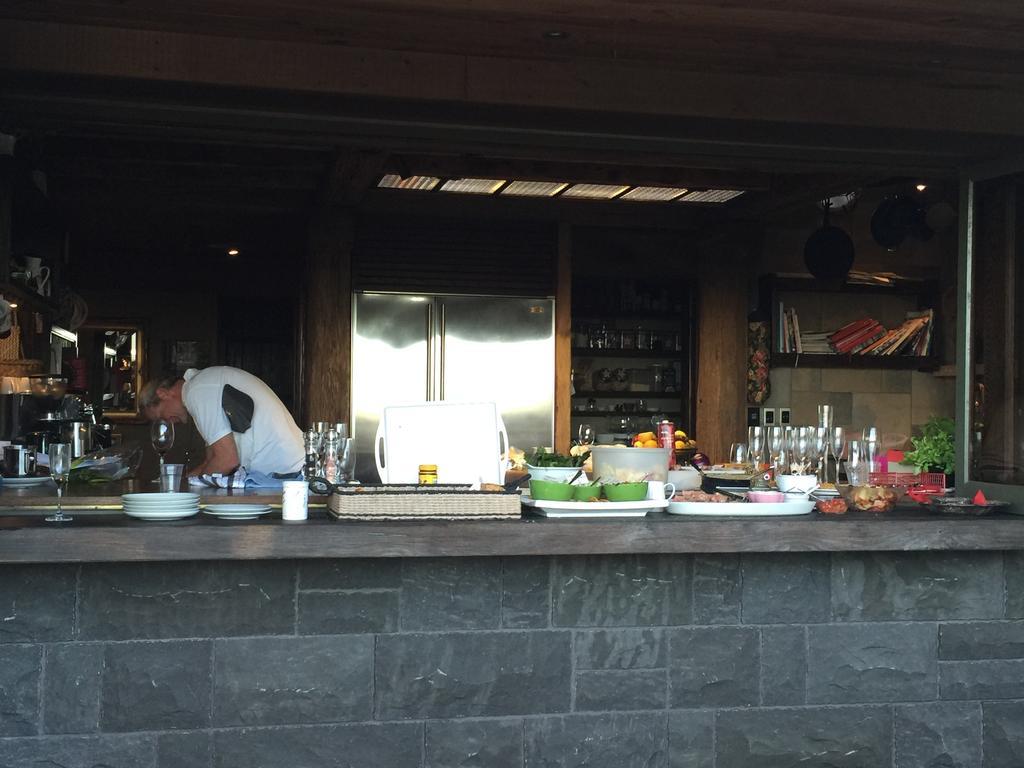 Matua Lodge ตาอูรังกา ภายนอก รูปภาพ