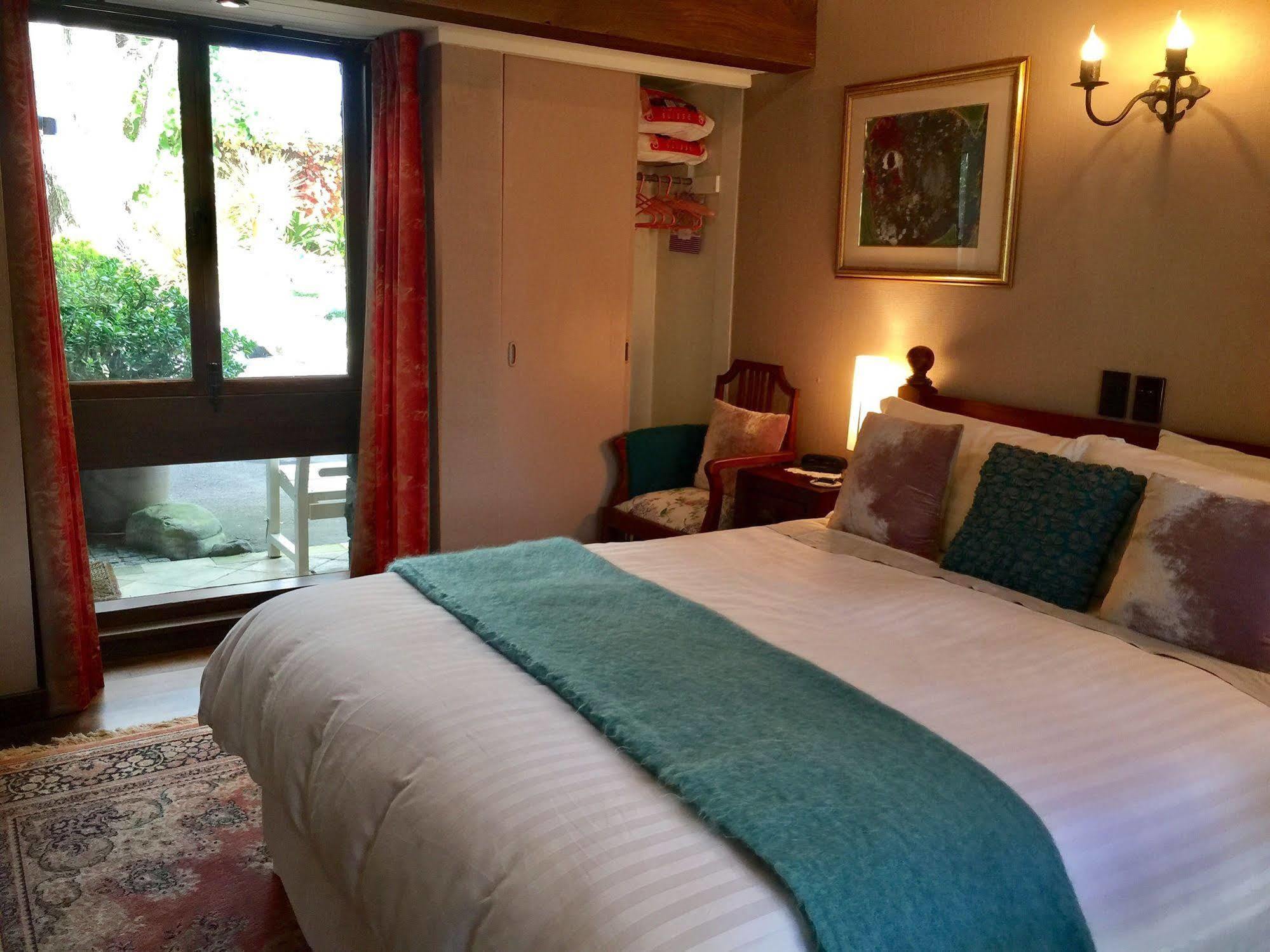 Matua Lodge ตาอูรังกา ภายนอก รูปภาพ