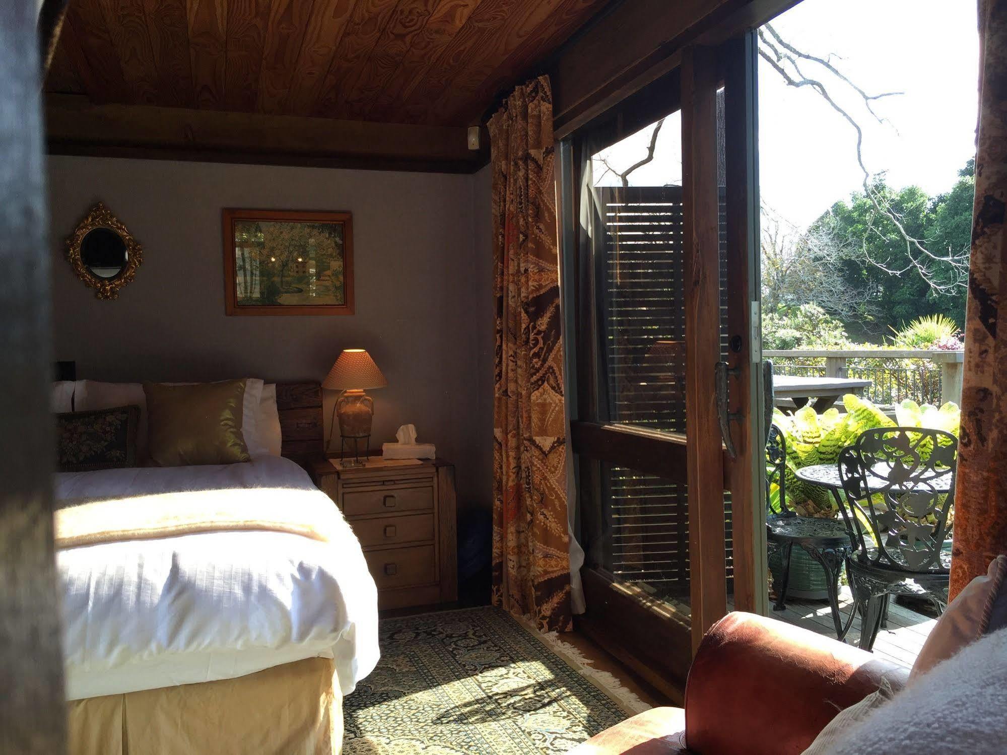 Matua Lodge ตาอูรังกา ภายนอก รูปภาพ
