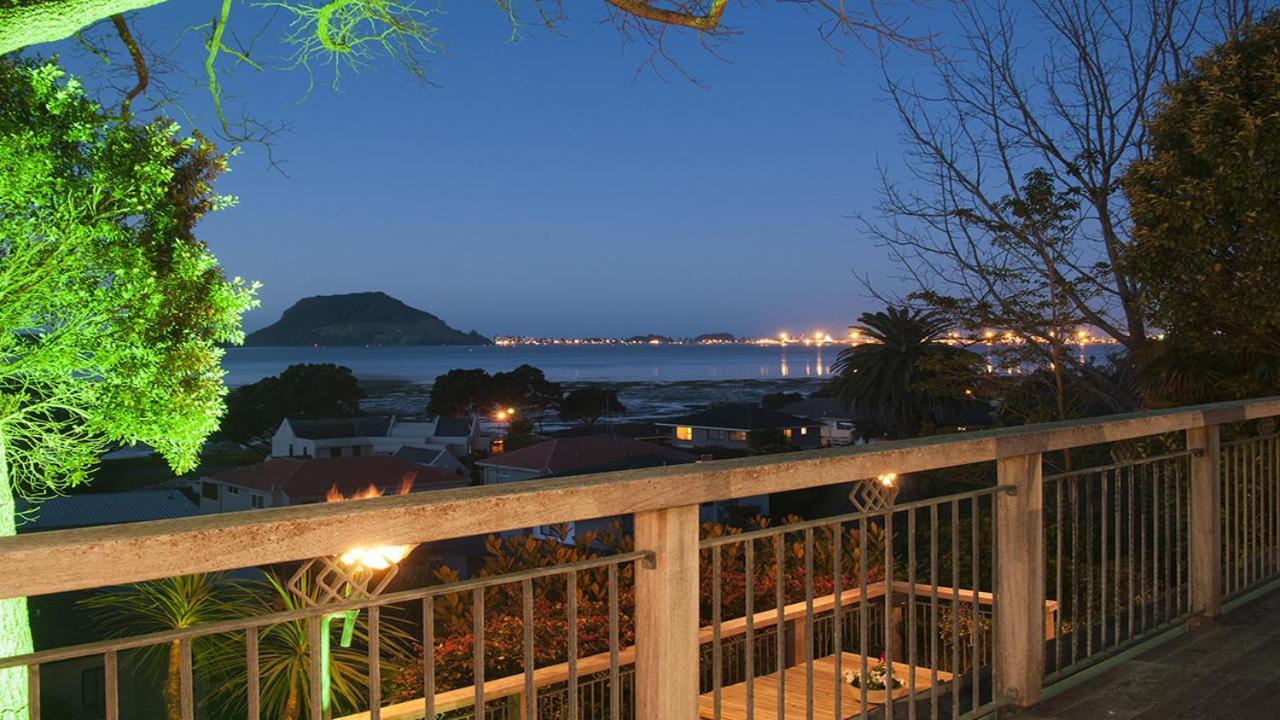 Matua Lodge ตาอูรังกา ภายนอก รูปภาพ